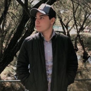 Meet your Posher, Juan fernando